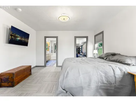 31708 NE Wand Road Troutdale OR 97060