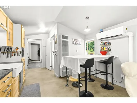 31708 NE Wand Road Troutdale OR 97060