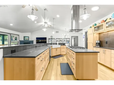 31708 NE Wand Road Troutdale OR 97060