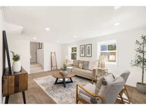 5616 SW Idaho Street Portland OR 97221