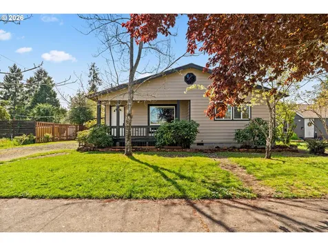 1043 F Street Springfield OR 97477