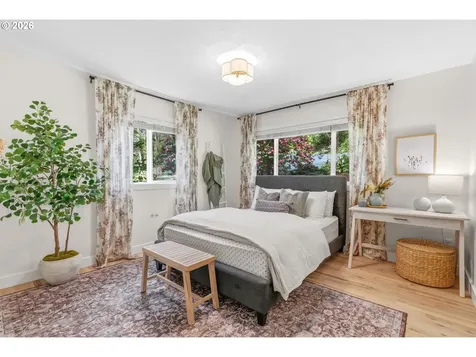 10455 SW Ridgeview Lane Portland OR 97219