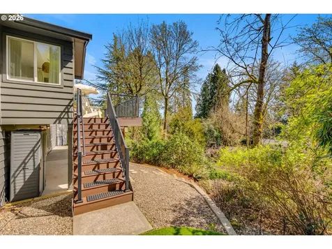 10455 SW Ridgeview Lane Portland OR 97219
