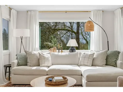 10455 SW Ridgeview Lane Portland OR 97219