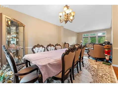 6338 SE Dunbar Drive Portland OR 97236