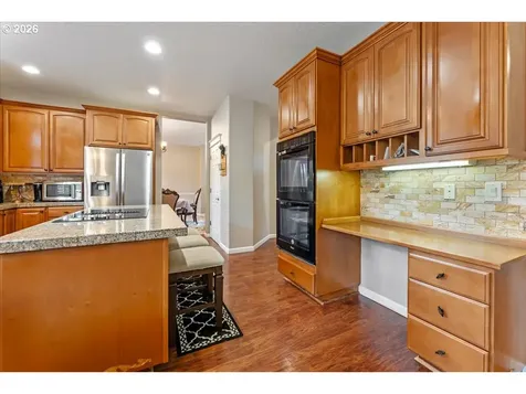 6338 SE Dunbar Drive Portland OR 97236