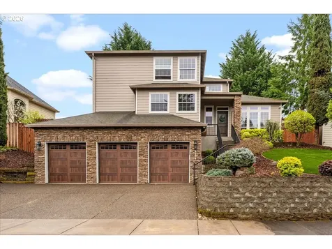 6338 SE Dunbar Drive Portland OR 97236