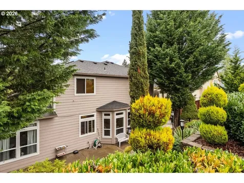 6338 SE Dunbar Drive Portland OR 97236