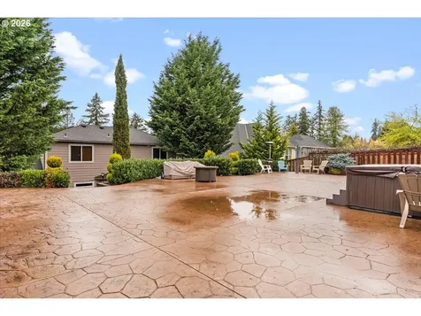 6338 SE Dunbar Drive Portland OR 97236