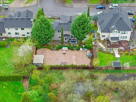 6338 SE Dunbar Drive Portland OR 97236