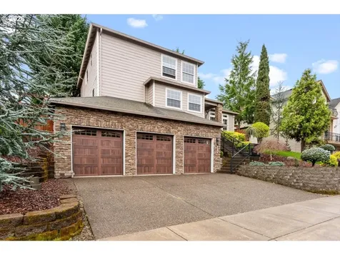 6338 SE Dunbar Drive Portland OR 97236
