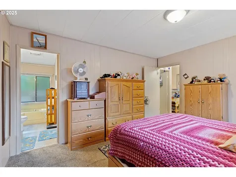 380 SE Quay Avenue Lincoln City OR 97367