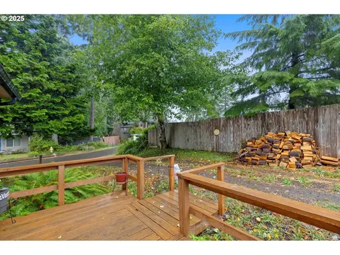 380 SE Quay Avenue Lincoln City OR 97367