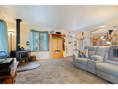 380 SE Quay Avenue Lincoln City OR 97367