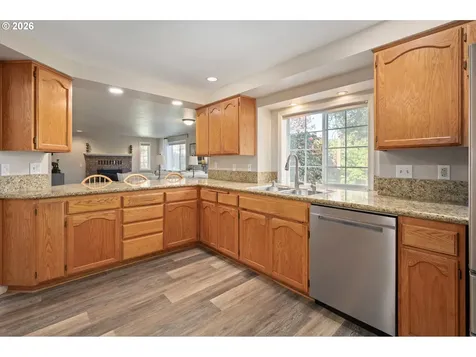 1798 Duke Court Eugene OR 97401
