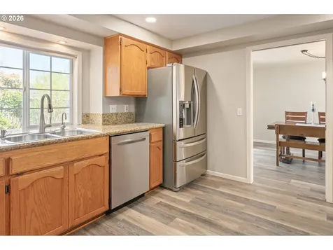 1798 Duke Court Eugene OR 97401
