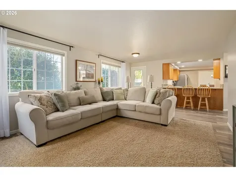 1798 Duke Court Eugene OR 97401