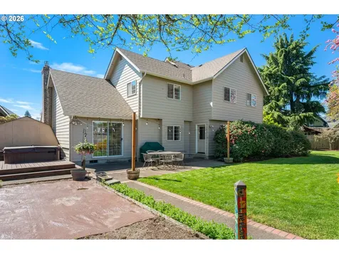 1798 Duke Court Eugene OR 97401