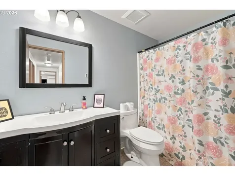 8292 NE Snowberry Loop Vancouver WA 98660
