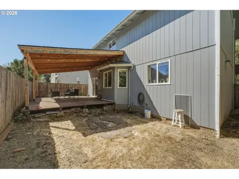 8292 NE Snowberry Loop Vancouver WA 98660