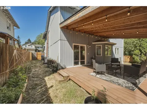 8292 NE Snowberry Loop Vancouver WA 98660