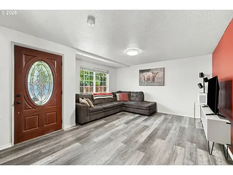 8292 NE Snowberry Loop Vancouver WA 98660