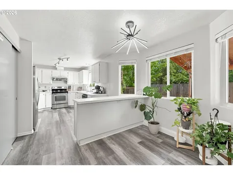 8292 NE Snowberry Loop Vancouver WA 98660
