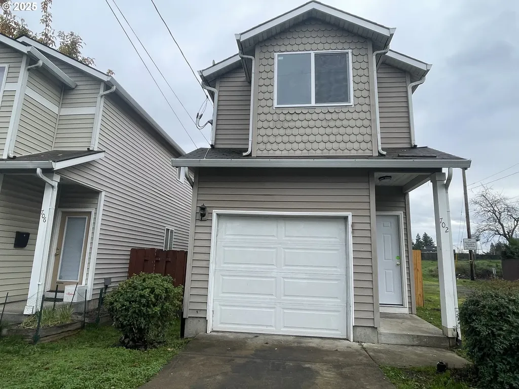 702 NE 94th Avenue Portland OR 97220