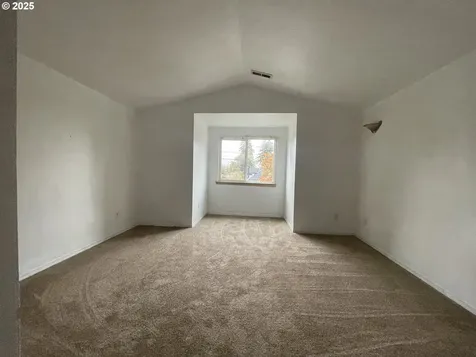 702 NE 94th Avenue Portland OR 97220
