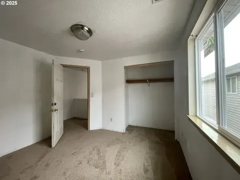 702 NE 94th Avenue Portland OR 97220