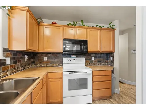 1464 SW Riverhill Drive Hermiston OR 97838