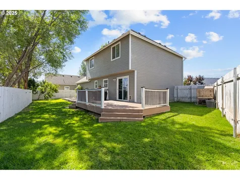 1464 SW Riverhill Drive Hermiston OR 97838