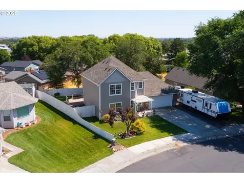 1464 SW Riverhill Drive Hermiston OR 97838
