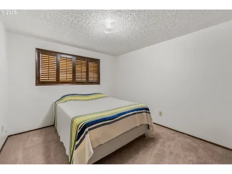 2010 NE 126th Avenue Vancouver WA 98684