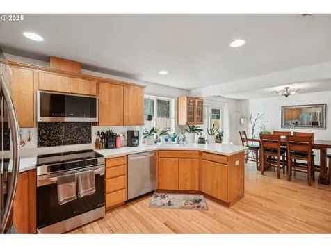 6103 NE 54th Street Vancouver WA 98661