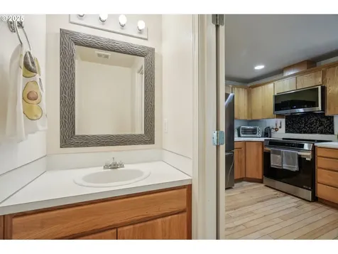 6103 NE 54th Street Vancouver WA 98661