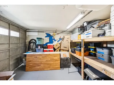 6320 SE Division Street Portland OR 97206