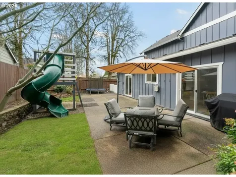 9250 SW Sagert Street Tualatin OR 97062