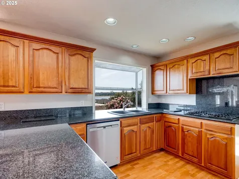 13811 SE 36th Street Vancouver WA 98683