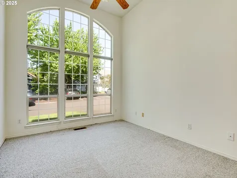 13811 SE 36th Street Vancouver WA 98683