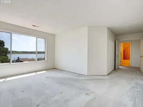 13811 SE 36th Street Vancouver WA 98683