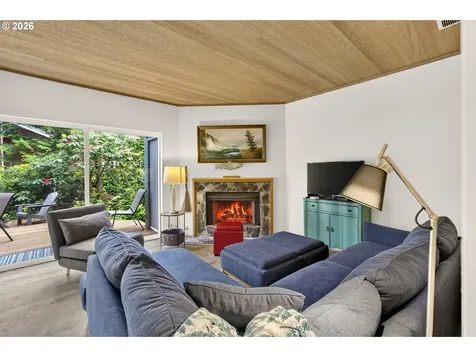 4175 N Highway 101 Depoe Bay OR 97341