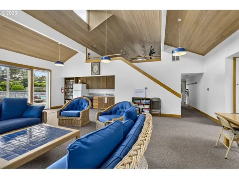 4175 N Highway 101 Depoe Bay OR 97341