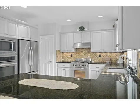 3062 Sunbreak Lane West Linn OR 97068