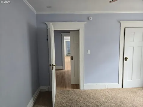 2083 NW Johnson Street Portland OR 97209