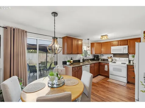 15404 NE 28th Street Vancouver WA 98682