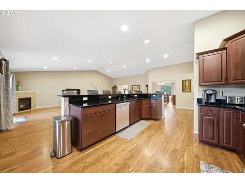 946 Paine Road Castle Rock WA 98611