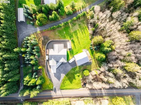 946 Paine Road Castle Rock WA 98611