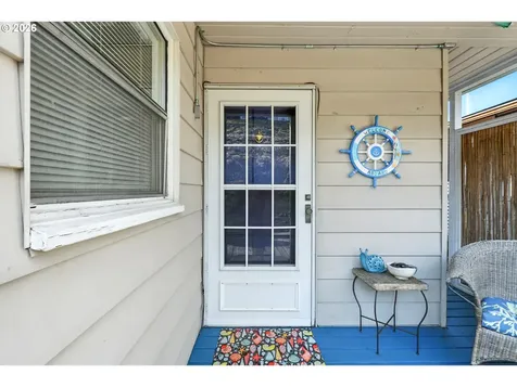 535 NE Bridgeton Road Portland OR 97211