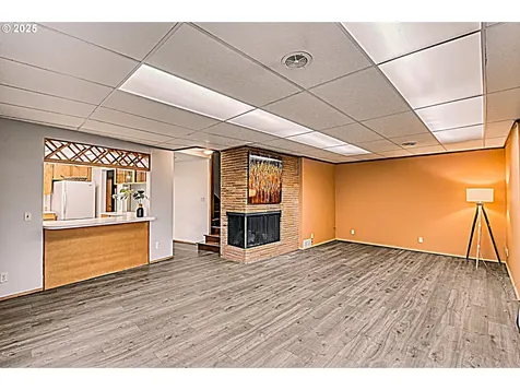 472 SE 72nd Avenue Portland OR 97215